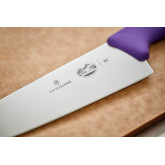 5.2065.20 Victorinox Fibrox nož šefa kuhinje - Chef's knife (ljubičasti)