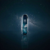 0.6223.2AQU Victorinox Classic Zodiac - Aquarius (Vodenjak)